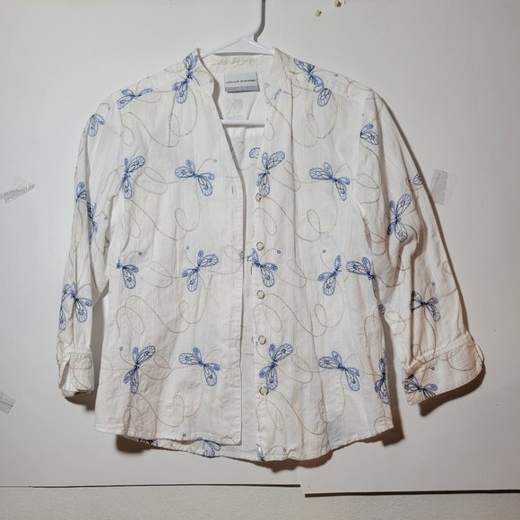 Alfred Dunner Sequin butterfly Button front top/Jacket 3/4 sleeve Size 8 Petite - Picture 1 of 9